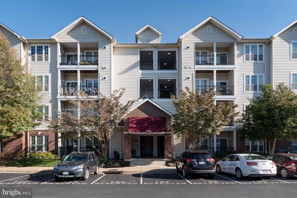 Photo of Unit 9206 at 1530 SPRING GATE DRIVE