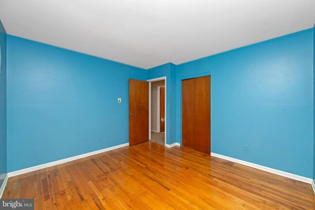 Photo of 313 KINGS HIGHWAY