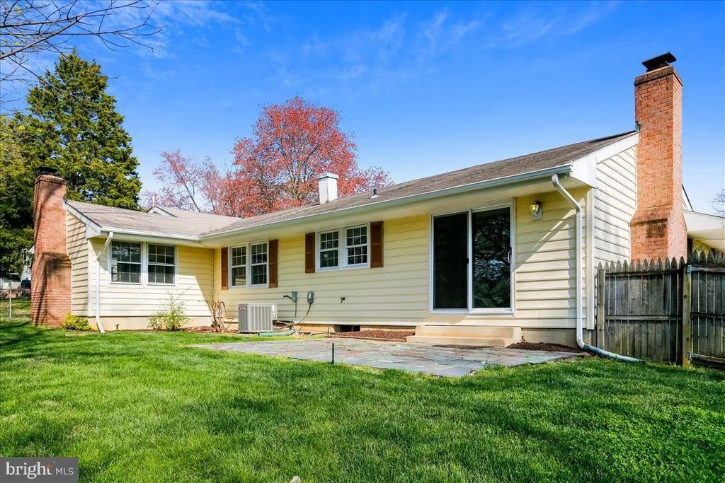 Photo of 3005 BIRCHTREE LANE