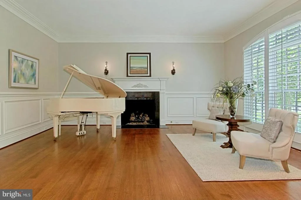 Photo of 421 SENECA ROAD