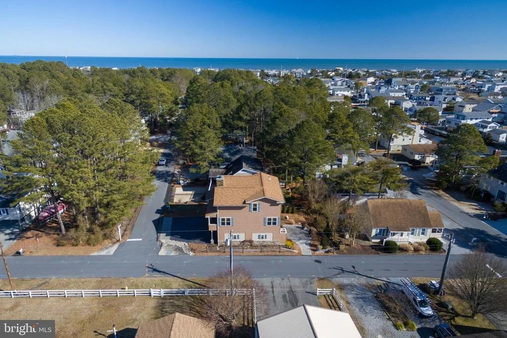 Photo of 144 ELIZABETH WAY