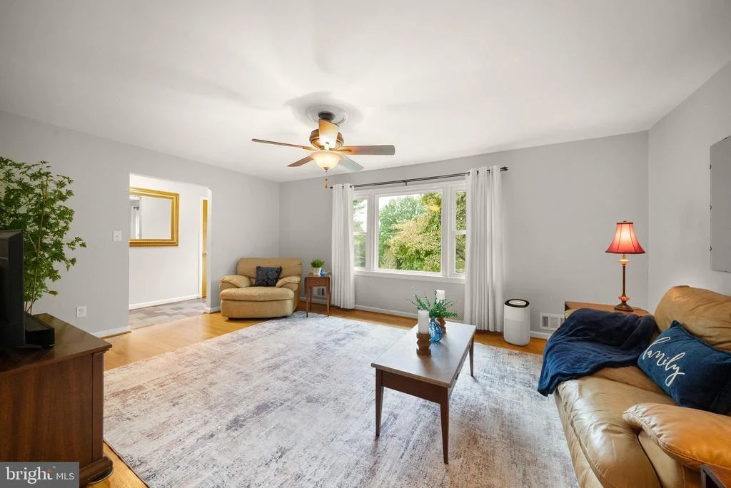 Photo of 4580 AKERS LANE