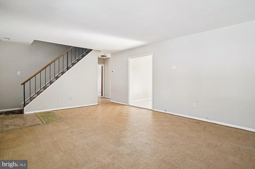 Photo of 16005 PENNANT LANE