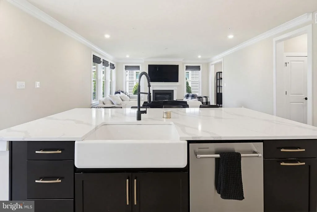 Photo of 8693 SATINWOOD DRIVE