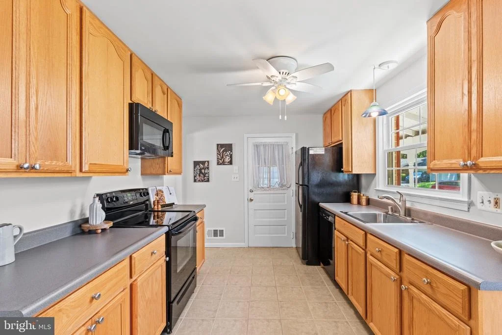 Photo of 6608 GREY FOX DRIVE