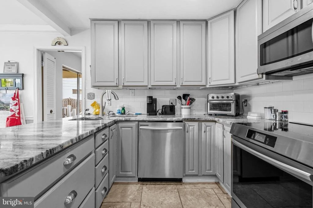 Photo of 509 GLADHILL ROAD