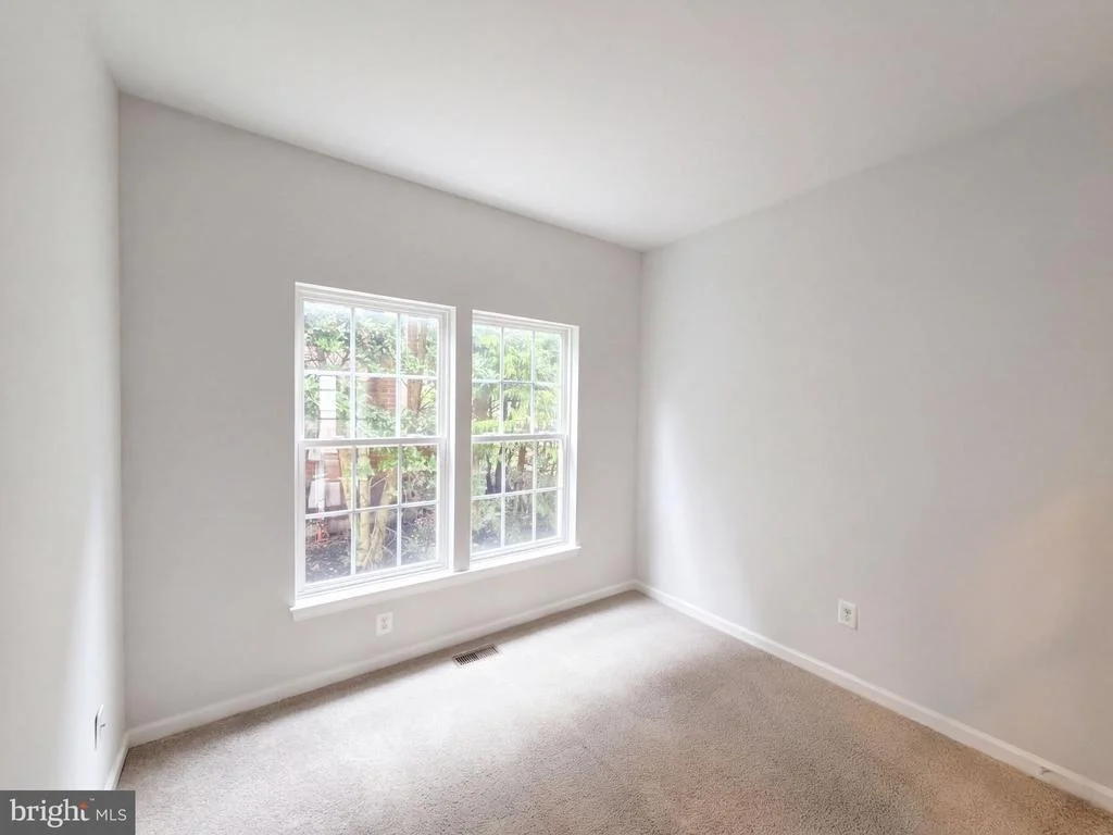 Photo of 14066 CLATTERBUCK LOOP