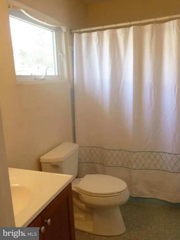 Photo of 11404 LUND PLACE