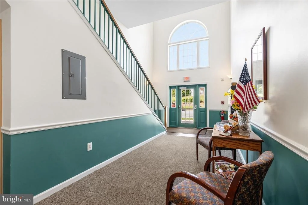 Photo of Unit 2C at 2507 SHELLEY CIRCLE