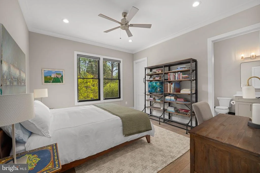 Photo of 6933 ESPEY LANE