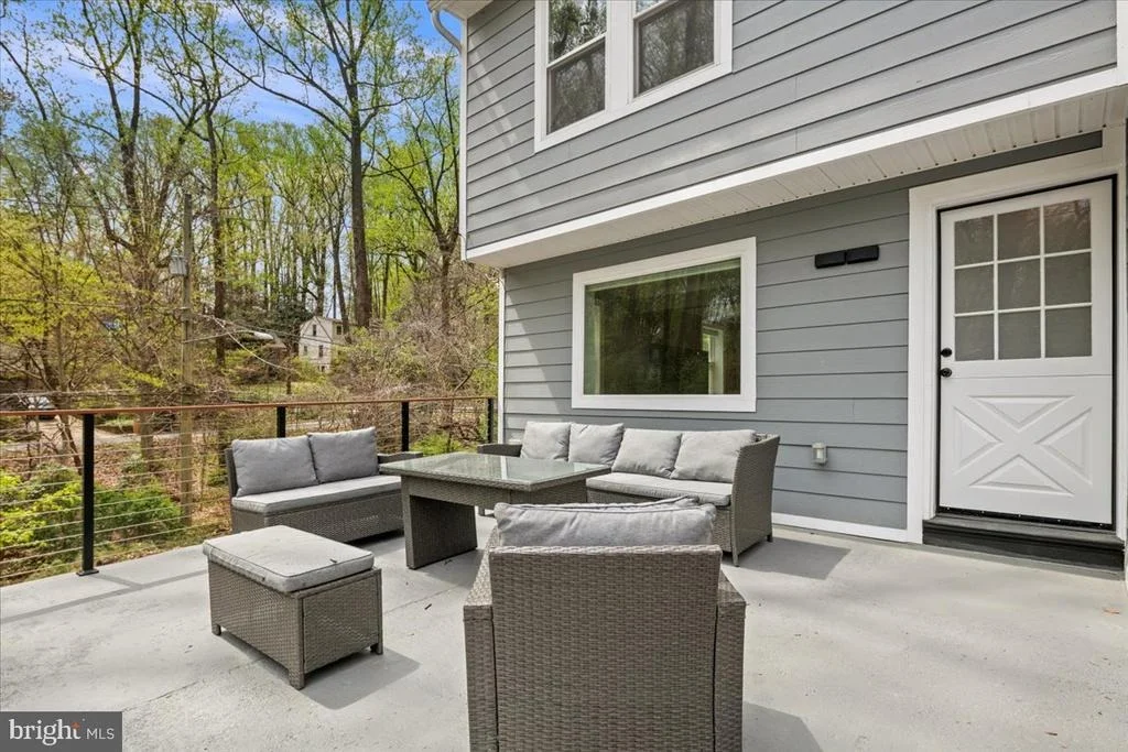 Photo of 111 SUNNYSIDE ROAD