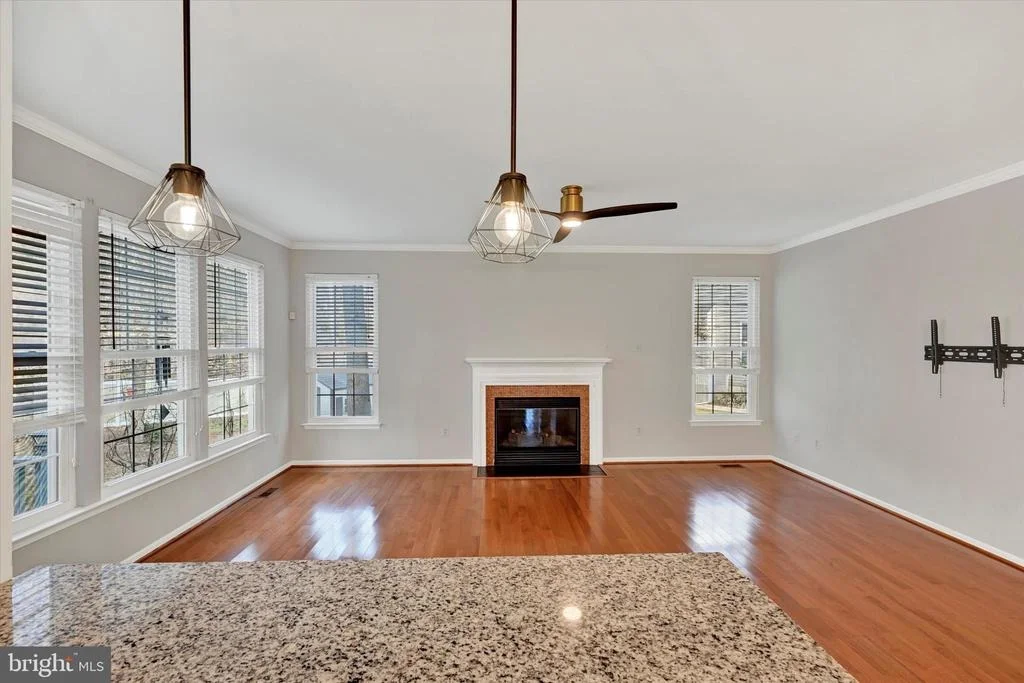 Photo of 1590 CHAPMAN ROAD