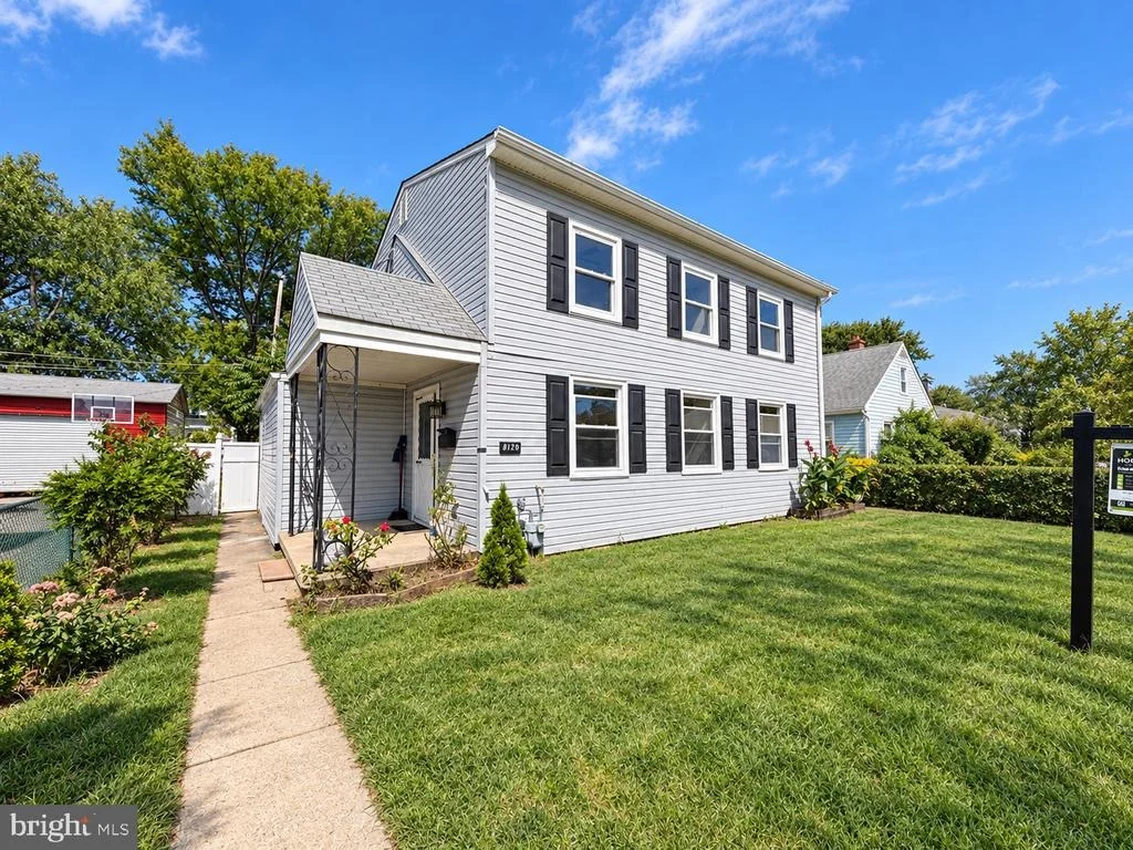 Photo of 8120 CORNWALL ROAD