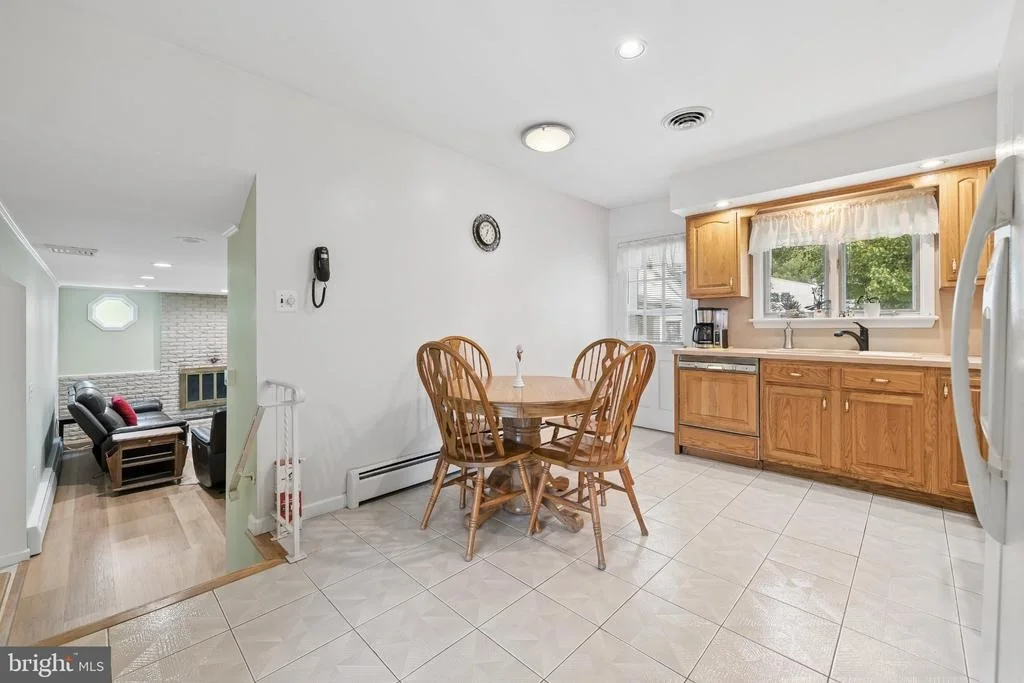 Photo of 10 PASADENA DRIVE