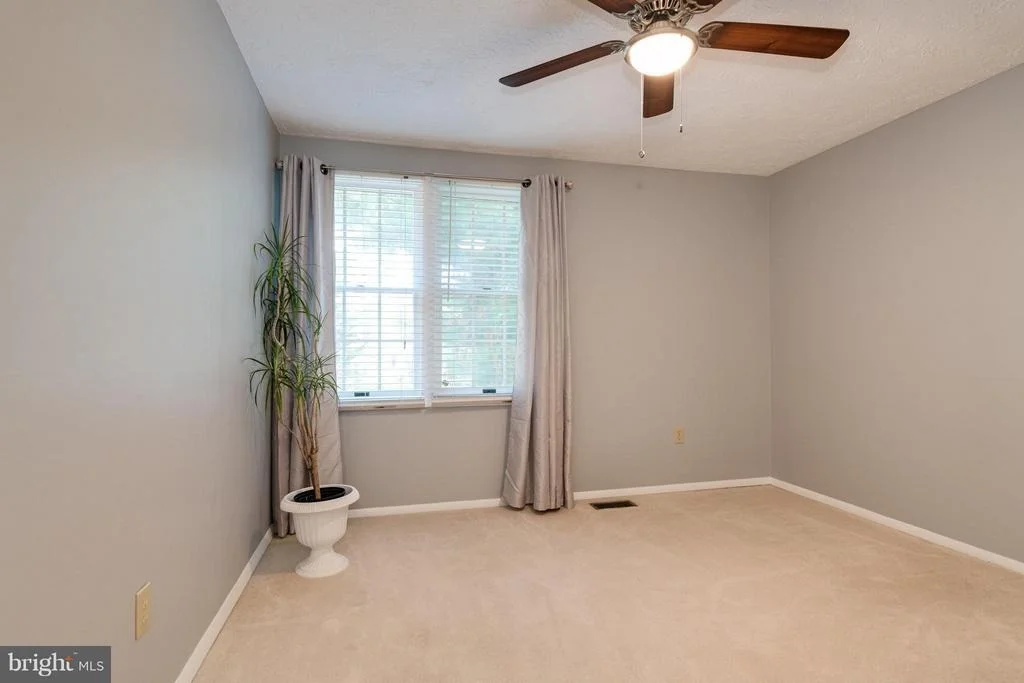 Photo of 4604 THORNHURST DRIVE