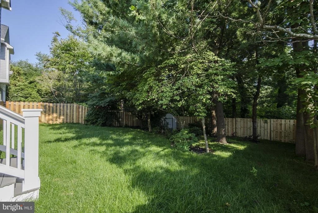 Photo of 4836 33RD ROAD N