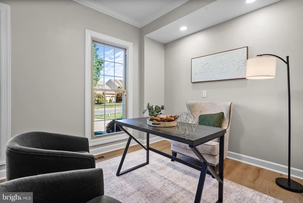 Photo of 9425 FLOWERDEN LANE