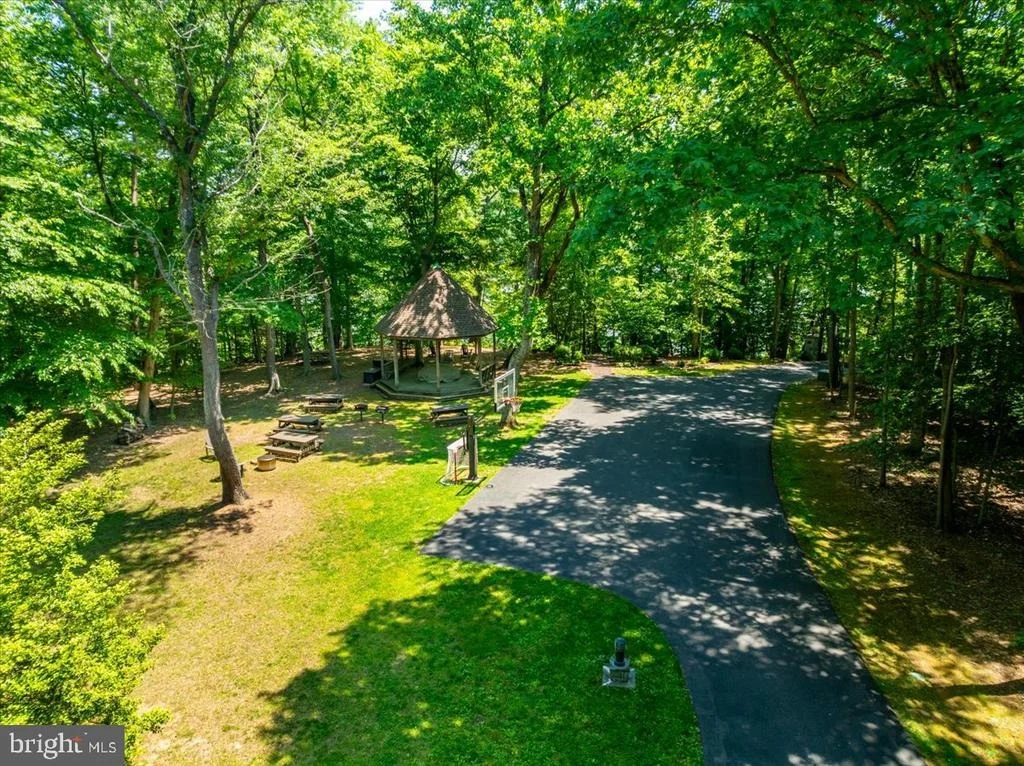 Photo of 534 POST OAK ROAD