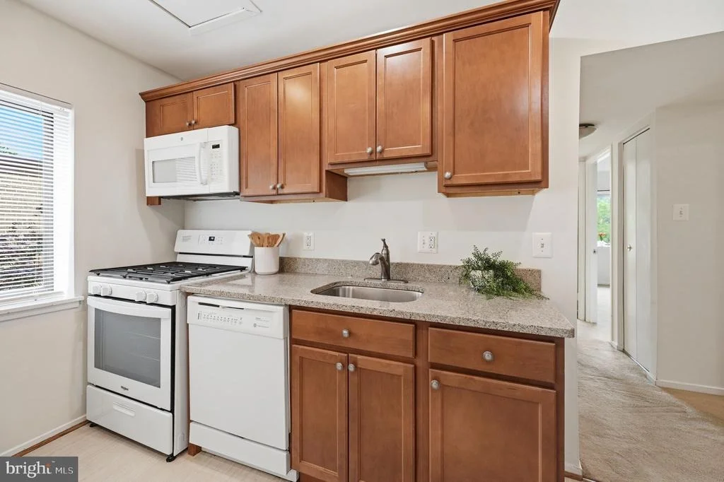 Photo of Unit C at 1659 PARKCREST CIRCLE