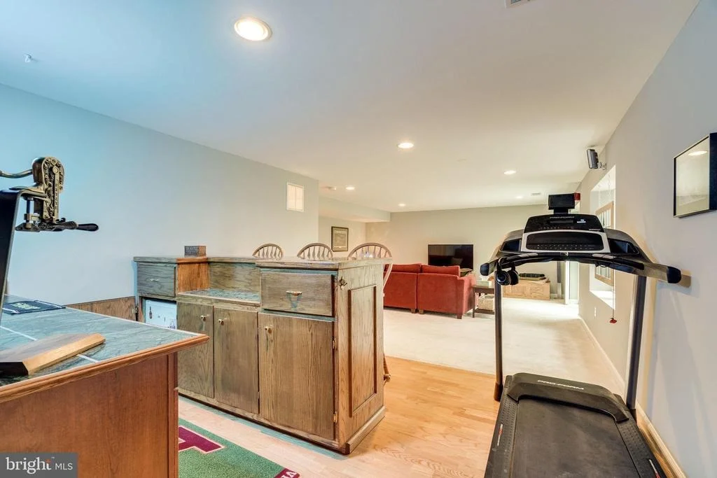 Photo of 9827 FIVE OAKS ROAD