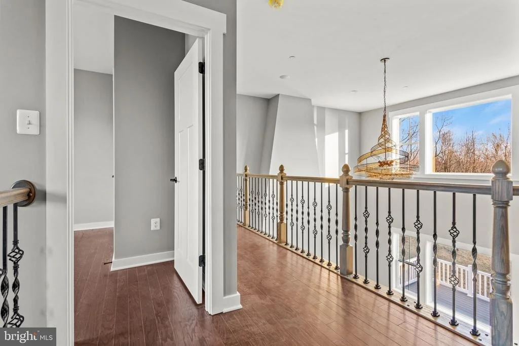Photo of 7172 MEADOWBROOKE DRIVE
