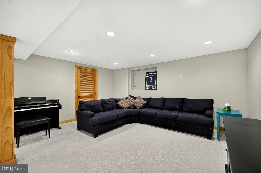 Photo of 6619 MELROSE DRIVE