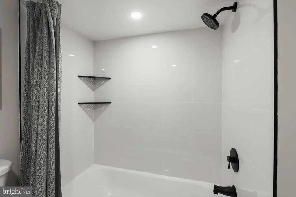 Photo of 4126 CLIFFVALE ROAD