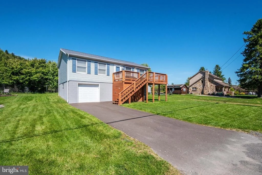 Photo of 486 MARSH HILL ROAD
