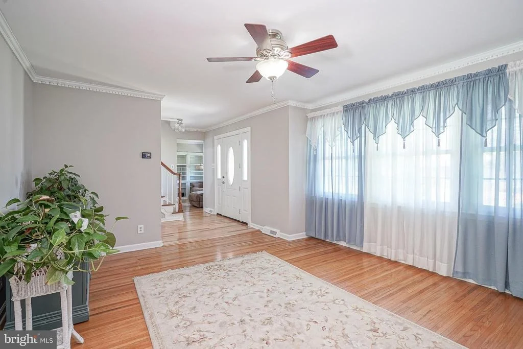 Photo of 1237 HEARTWOOD DRIVE