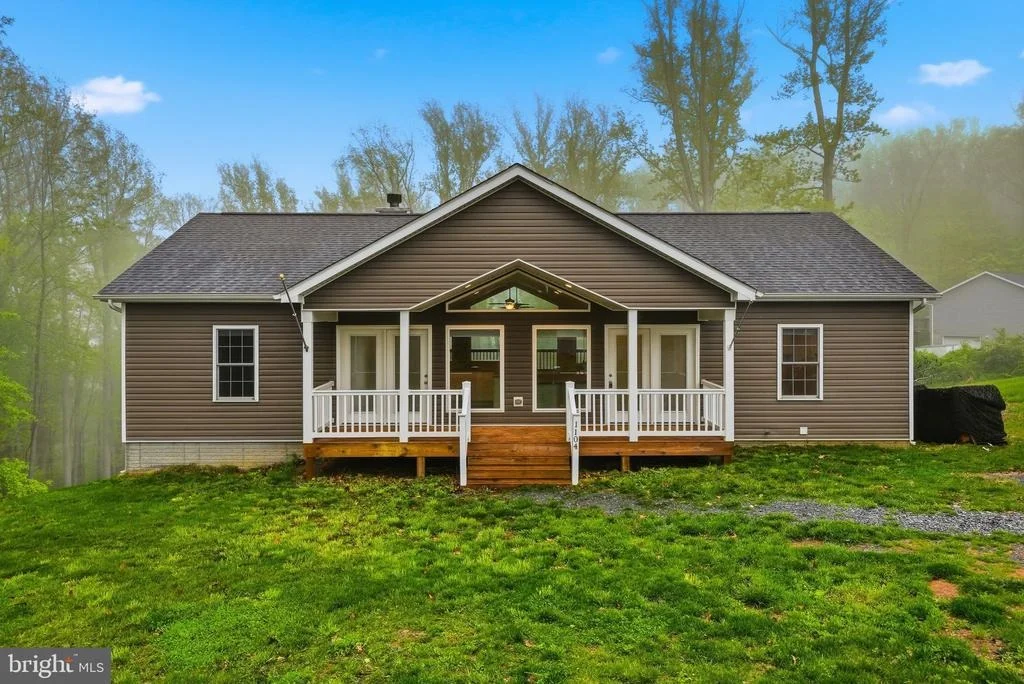 Photo of 1104 HIGH TOP ROAD