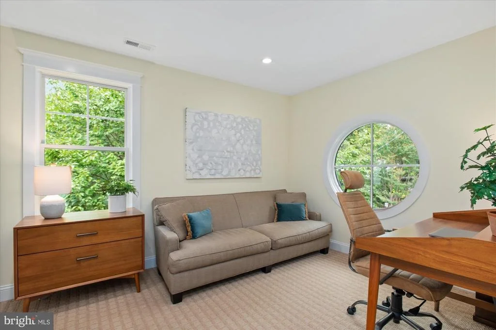 Photo of 14 HULL AVENUE