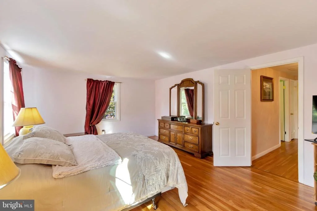 Photo of 14040 BREEZE HILL LANE
