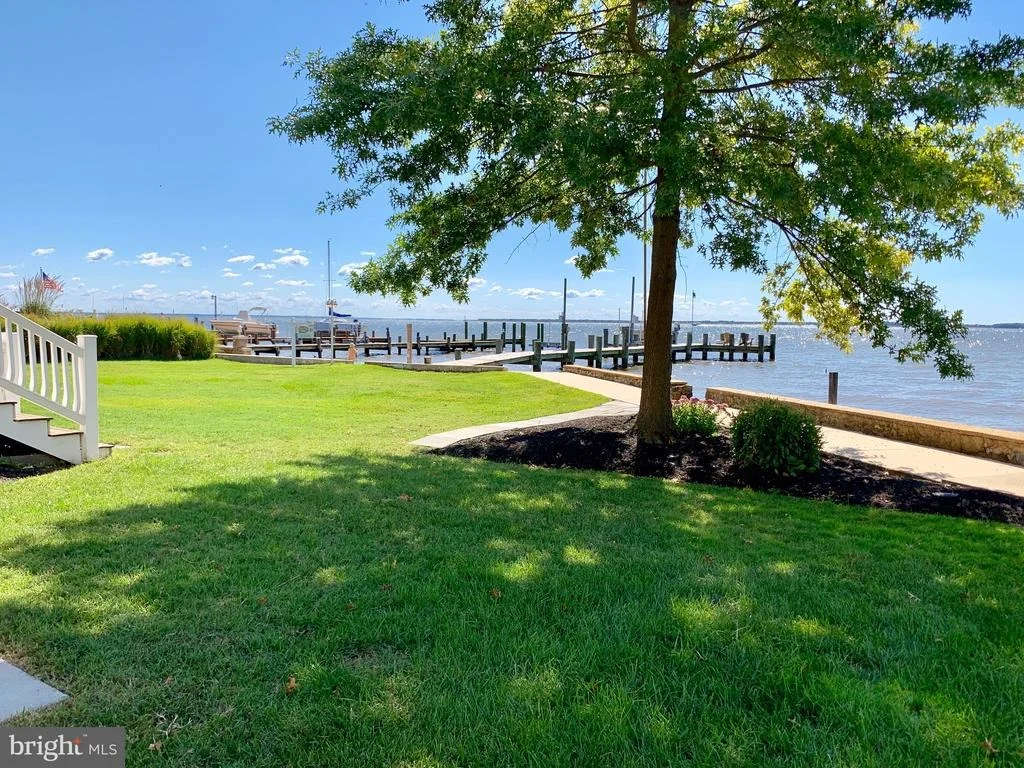 Photo of 3539 BAY DRIVE
