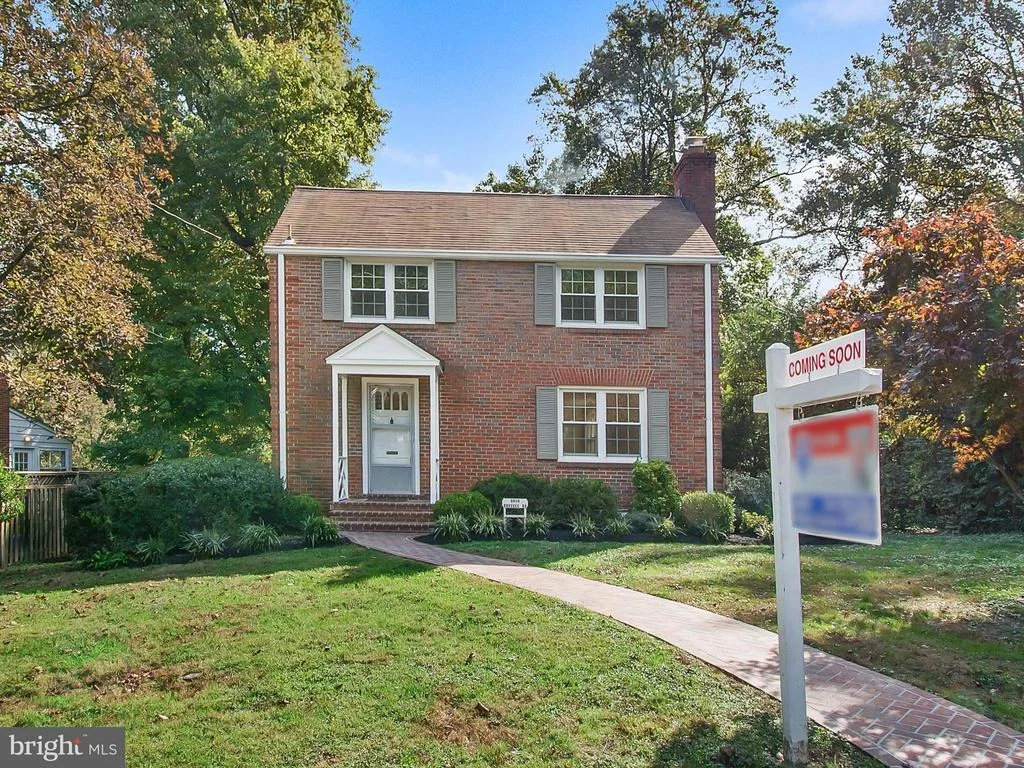 Photo of 9419 RUSSELL ROAD