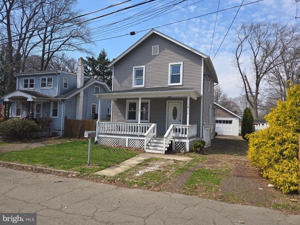 Photo of 10 HAWTHORNE AVENUE