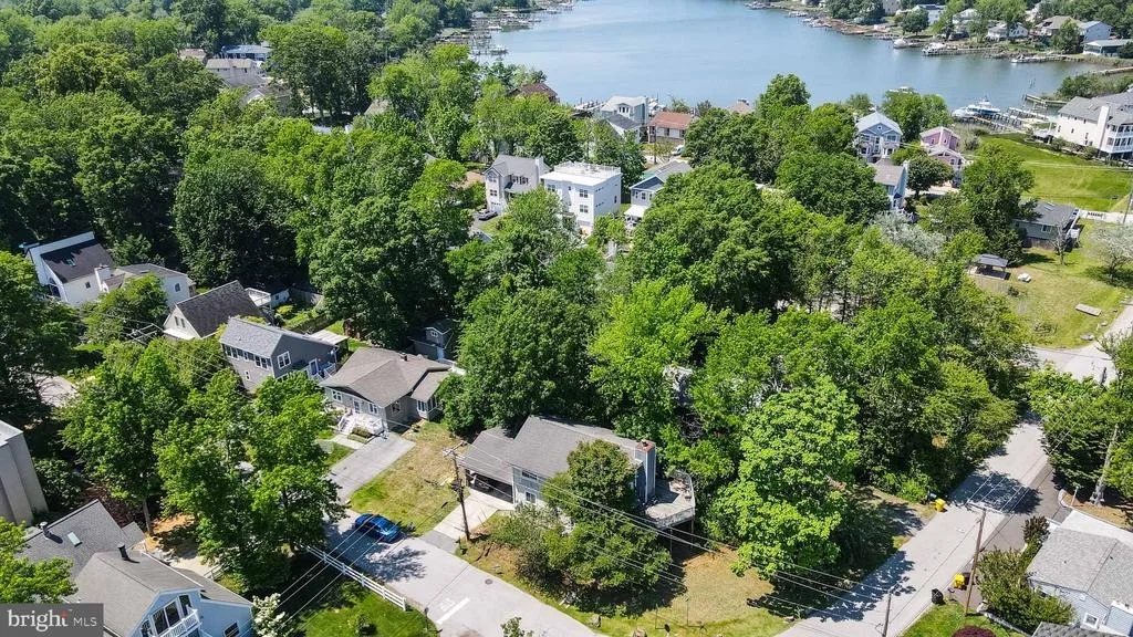 Photo of 3328 SHORE DRIVE