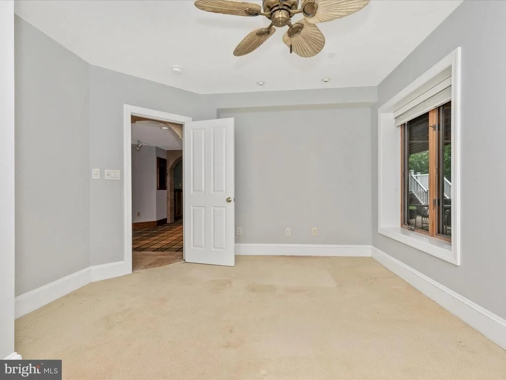 Photo of 17400 RYEFIELD COURT