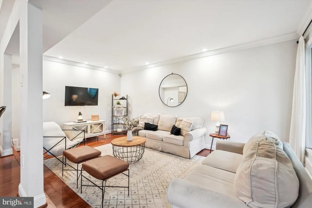 Photo of 15109 WATERGATE ROAD