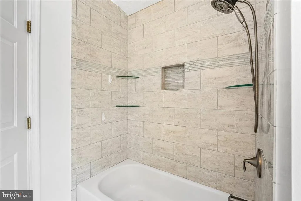 Photo of 3220 ORIENT FISHTAIL ROAD