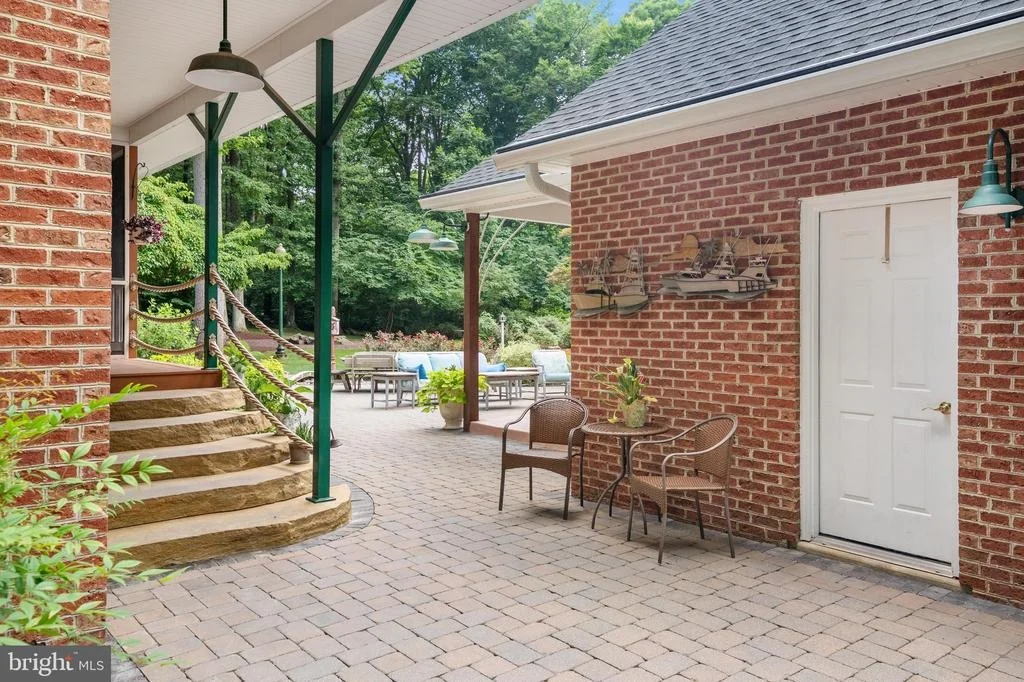 Photo of 6456 MEADOWLARK DRIVE