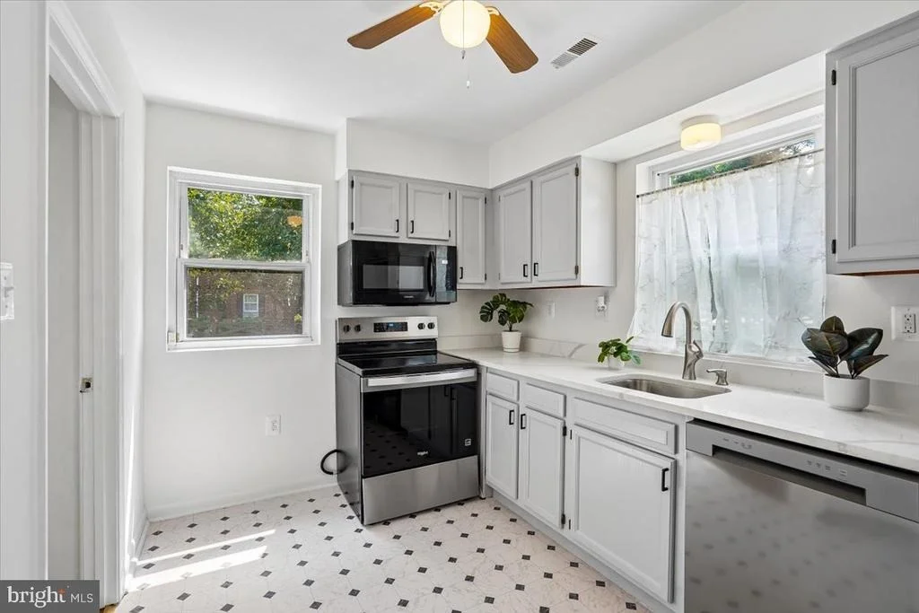 Photo of Unit 5E at 12801 EPPING TERRACE