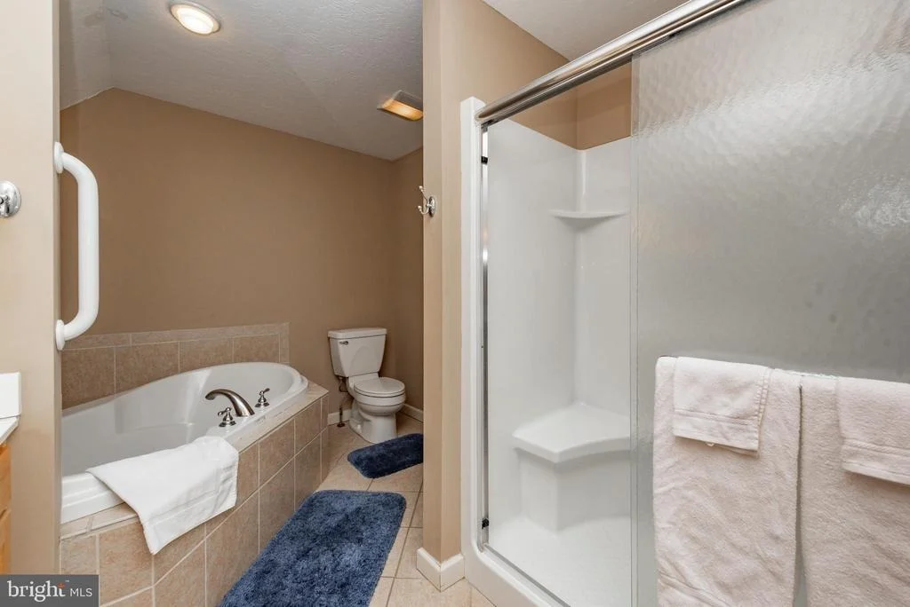 Photo of 2828 GLENDALE ROAD