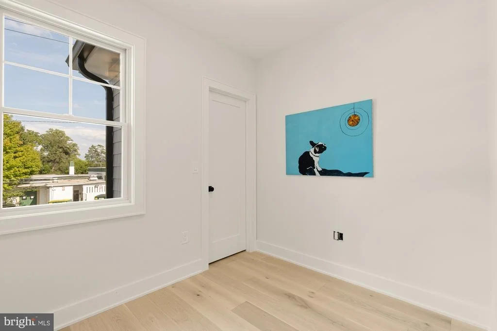 Photo of 9508 FOREST ROAD