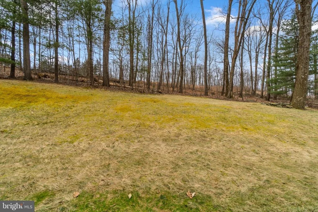 Photo of 1877 GARRETT ROAD