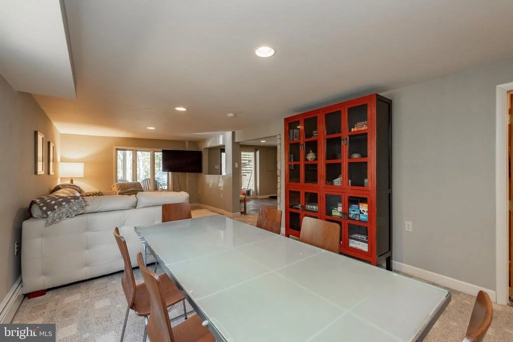 Photo of 106 LODGE CIRCLE