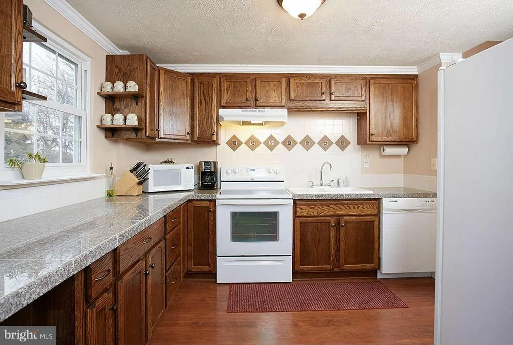 Photo of 7083 JASPER DRIVE