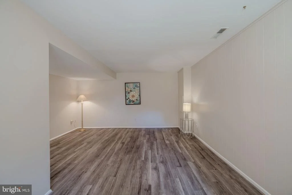 Photo of 8815 BURBANK ROAD