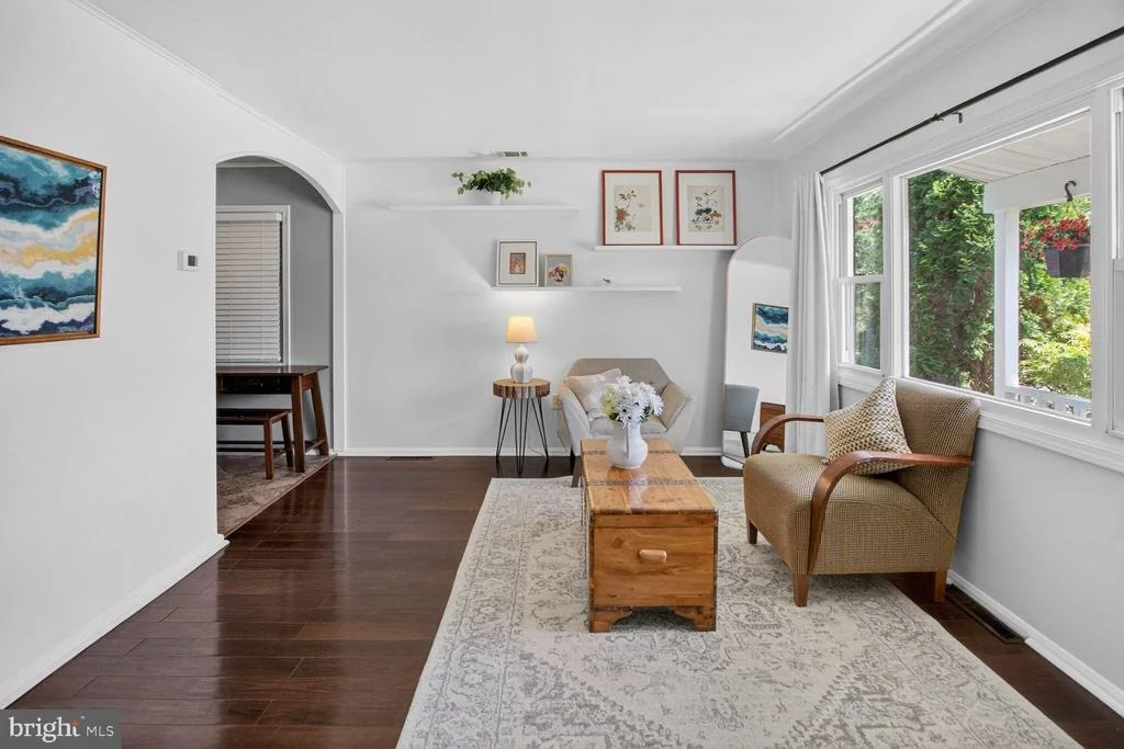 Photo of 613 CHARLES STREET