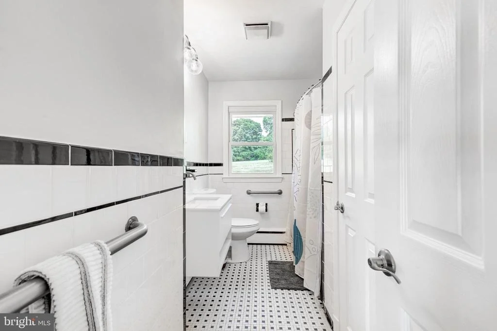 Photo of 15022 HANOVER PIKE