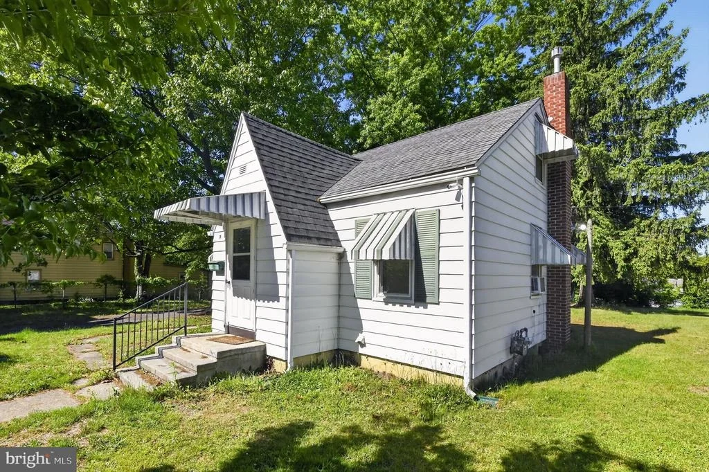 Photo of 74 ROGERS STREET